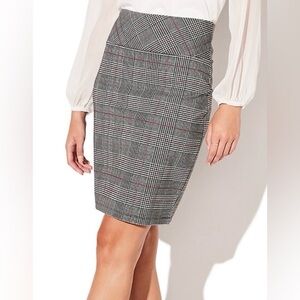 Vylette NWT Size Med Black & White Plaid Stretch Ponte Pencil Skirt Back Slit